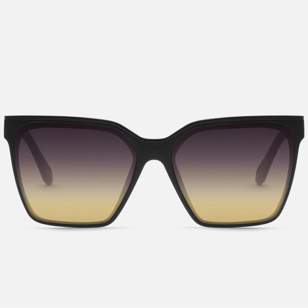 Quay Australia Sunglasses LEVEL UP